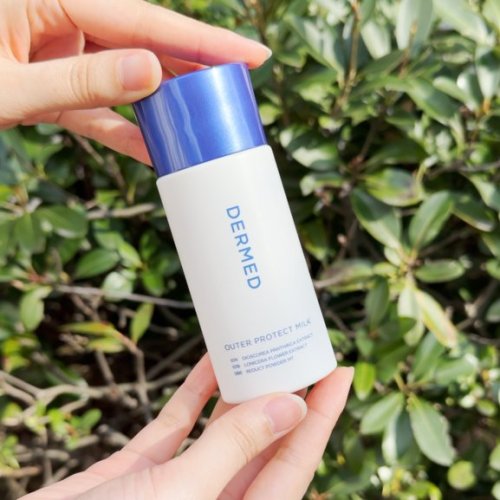 Photo post from @dermed_jp.