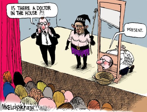 Photo post from @mluckovichajc.