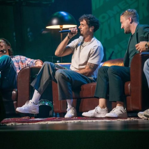 Carousel post from SEVEN.