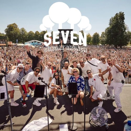 Carousel post from SEVEN.