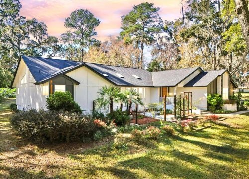 Carousel post from Gailey Enterprises Real Estate.