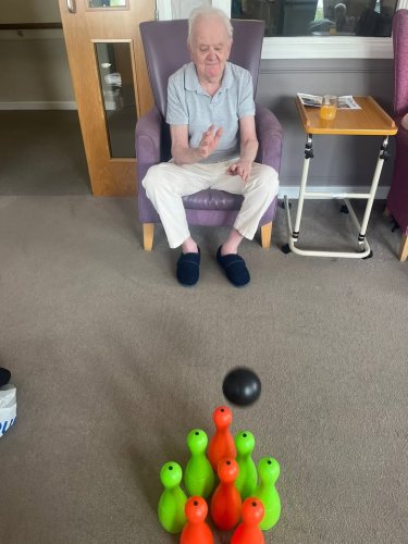 Carousel post from Manor Lodge care home.