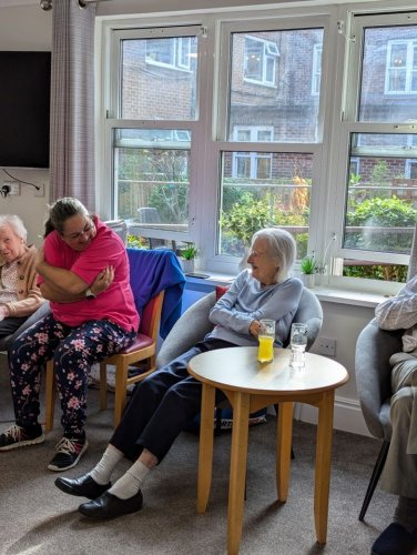 Carousel post from Ventress Hall care home.
