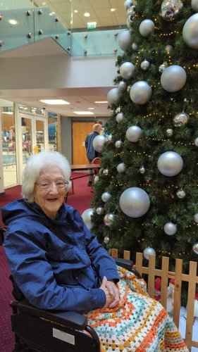 Carousel post from Ventress Hall care home.