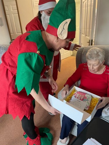 Carousel post from Ventress Hall care home.