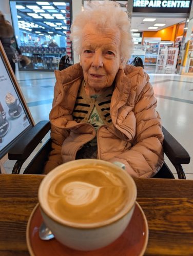 Photo post from Ventress Hall care home.
