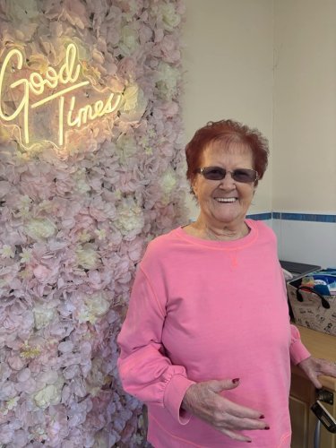 Carousel post from Ventress Hall care home.