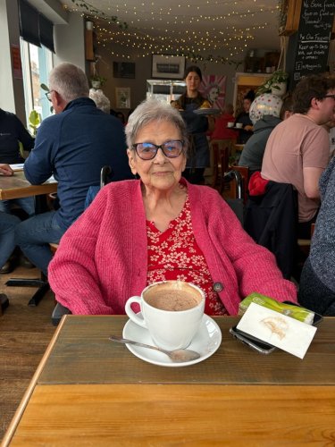 Carousel post from Ventress Hall care home.