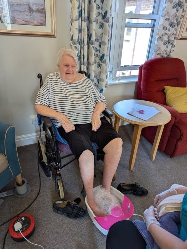 Carousel post from Ventress Hall care home.