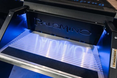 Carousel post from Western RV Country.