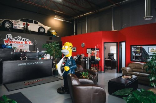 Carousel post from Western RV Country.