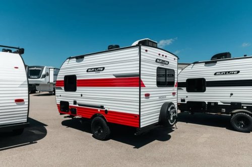 Carousel post from Western RV Country.