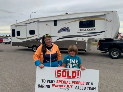 Photo post from Western RV Country.