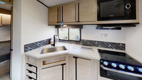 Photo post from Western RV Country.