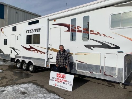 Photo post from Western RV Country.