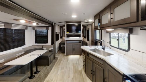 Photo post from Western RV Country.