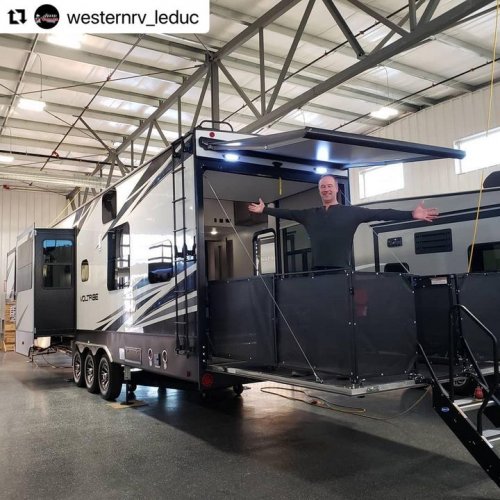 Photo post from Western RV Country.