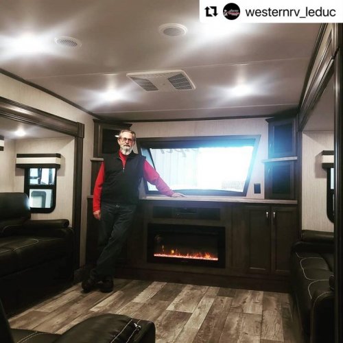 Photo post from Western RV Country.