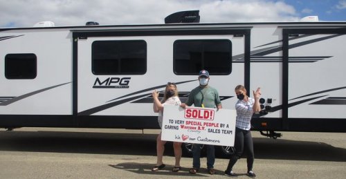 Photo post from Western RV Country.