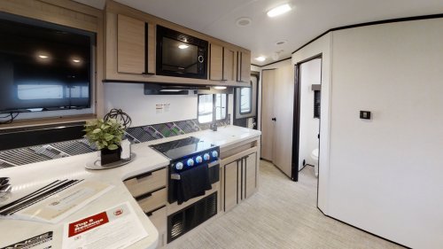 Photo post from Western RV Country.