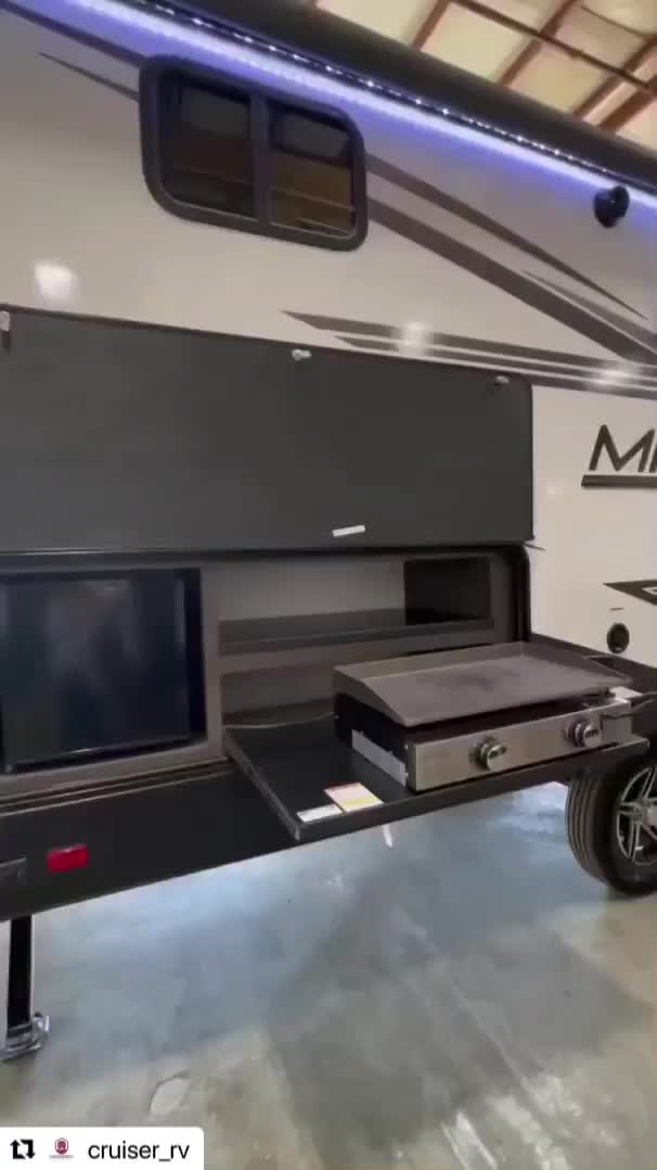 Video post from Western RV Country.