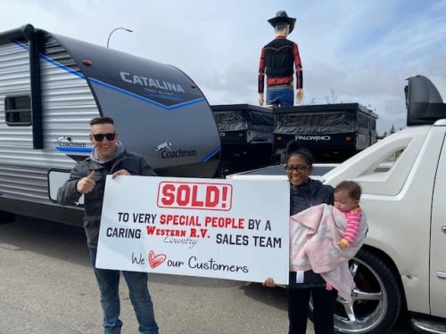 Carousel post from Western RV Country.