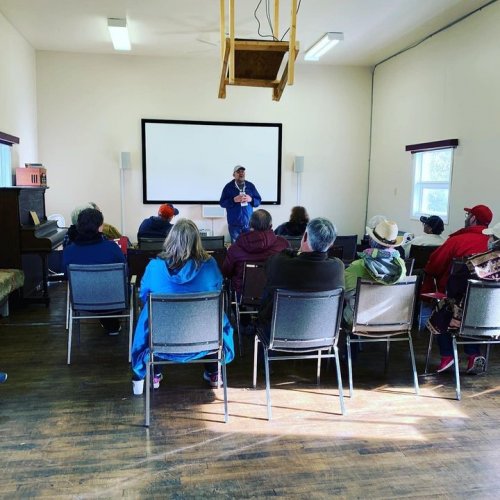 Carousel post from Western RV Country.