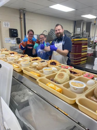 Carousel post from Western RV Country.