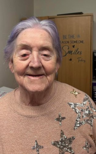 Carousel post from Cleves Place Care Home.