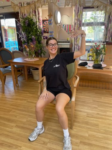 Carousel post from Echelforde care home.