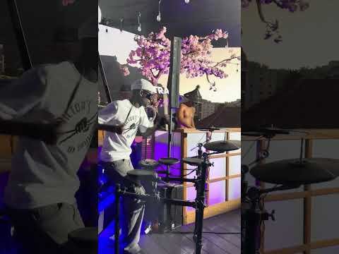 Video post from Dj Tease.