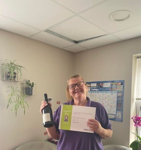 Photo post from Hollins Park Care Home.