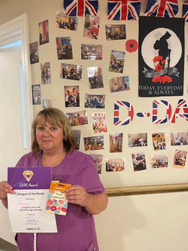Photo post from Hollins Park Care Home.