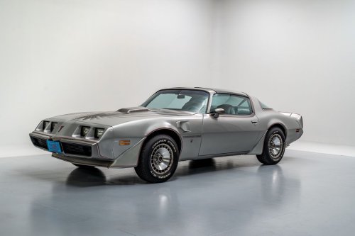 Carousel post from Muscle Car Restorations.