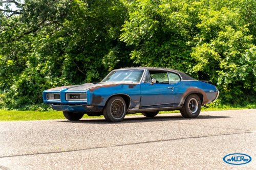 Carousel post from Muscle Car Restorations.