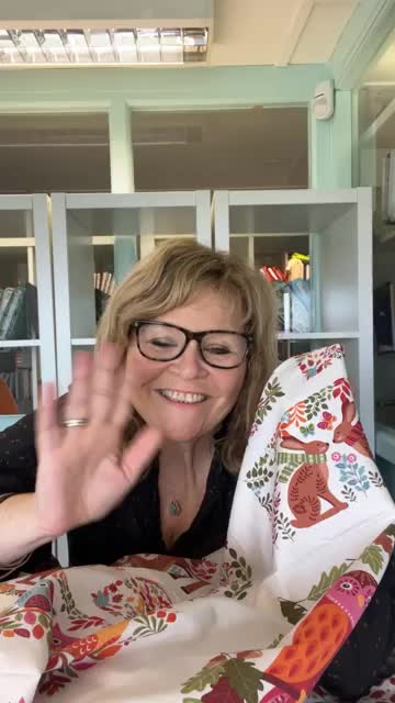 Video post from Elephant in my Handbag.