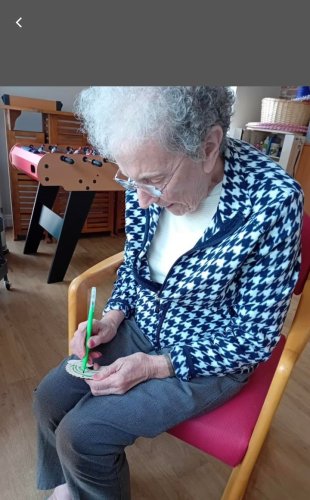 Carousel post from Collingwood Court care home.