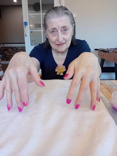 Carousel post from Collingwood Court care home.