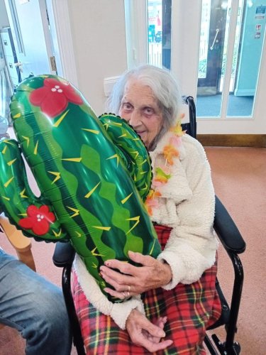 Carousel post from Collingwood Court care home.