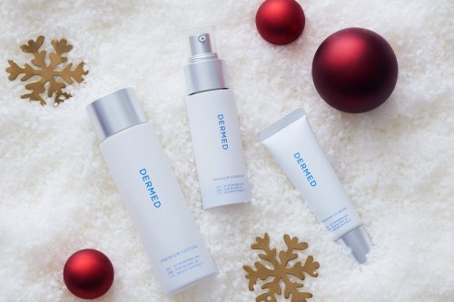 Photo post from @dermed_jp.