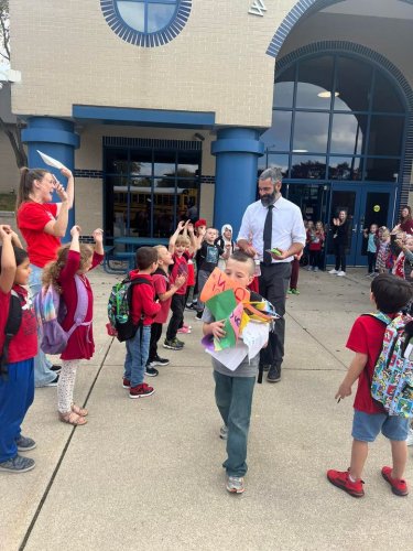 Carousel post from Whiteland Elementary.