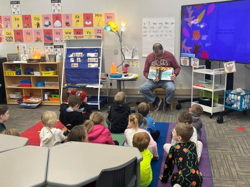 Photo post from Whiteland Elementary.