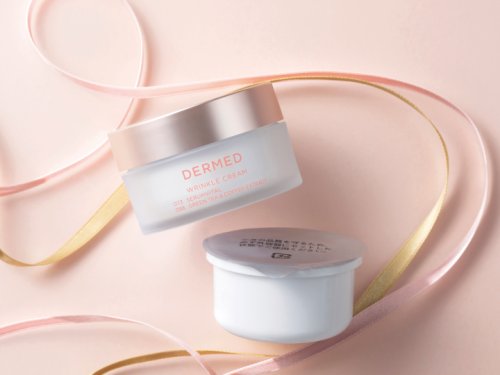 Photo post from @dermed_jp.