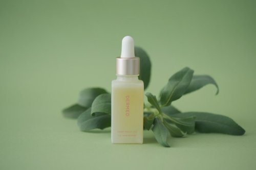 Photo post from @dermed_jp.