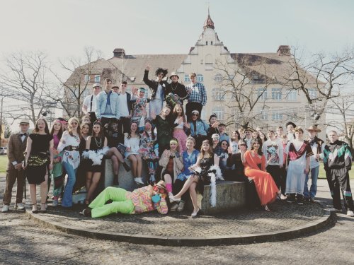 Carousel post from whg_riesa.