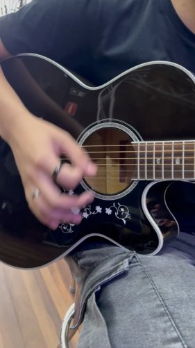 Video post from miyatamusic.