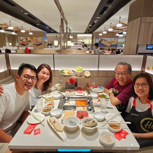 Carousel post from thetreasureboxsg.