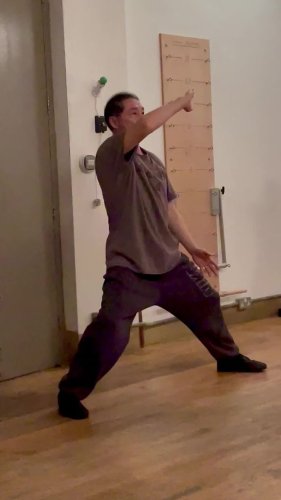 Video post from azischooloftaiji.