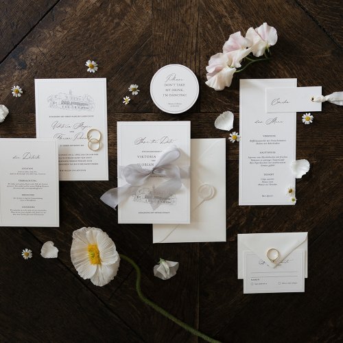 Carousel post from suesseboutique.