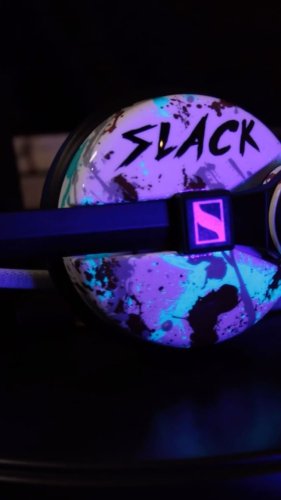 Video post from customcans_headphones.